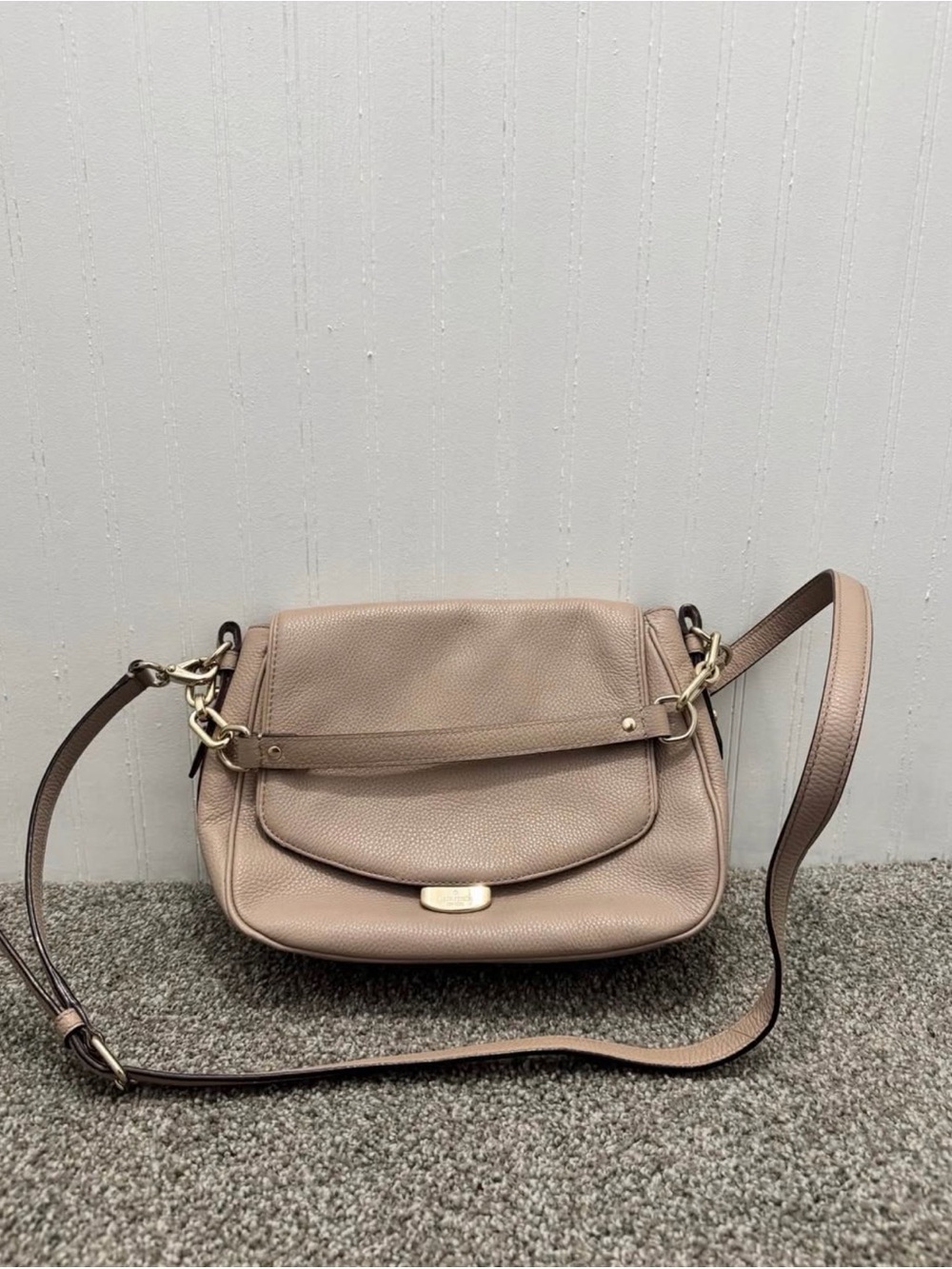 kate spade taupe leather crossbody bag with silver hardware